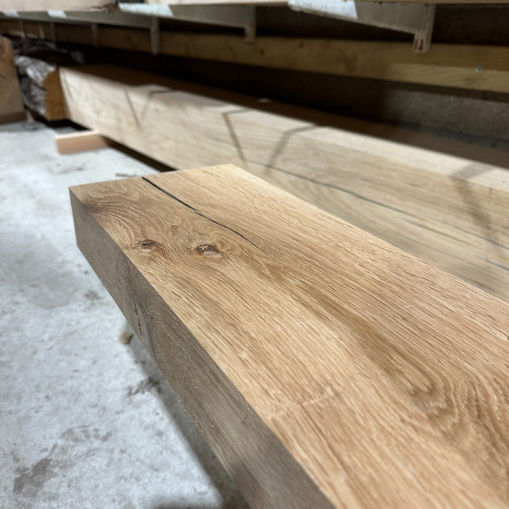 Dubový komorovo sušený trám – hobľovaný masív 1455 x 180 x 62 mm na konštrukcie a truhlárstvo
