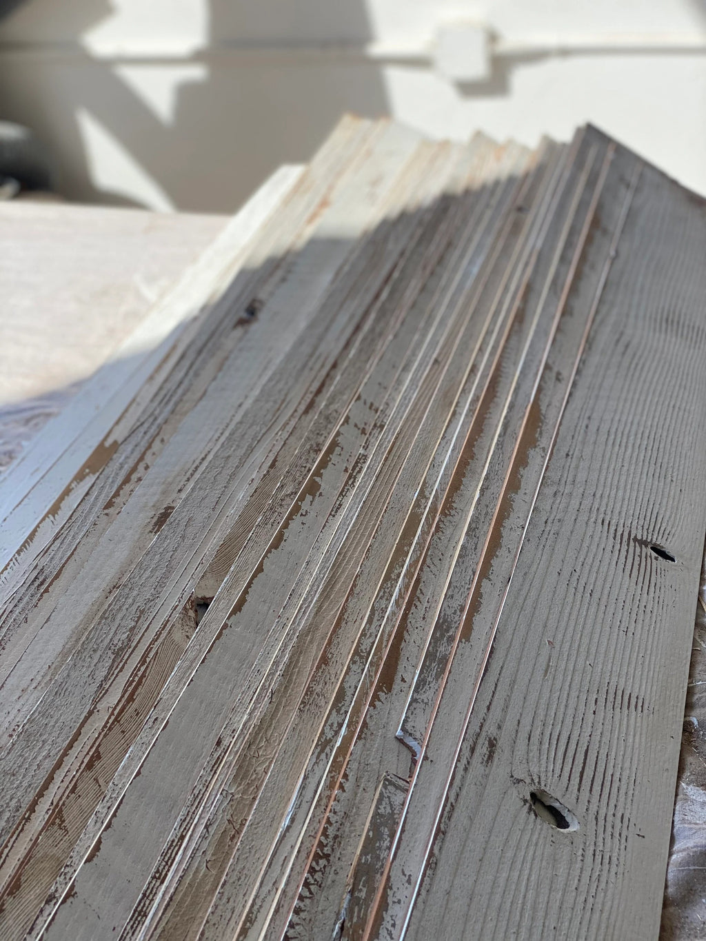 Reclaimed drevo – obkladové stenové panely s efektom White Wash (bal. 2,23 m²)